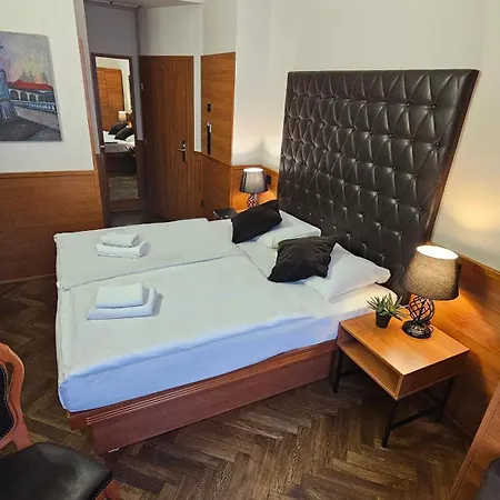 Center 3* Любляна